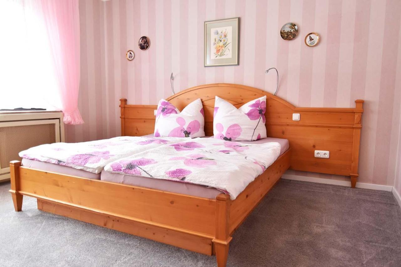 Gaestehaus Steinborn Hotel Heimbach Luaran gambar